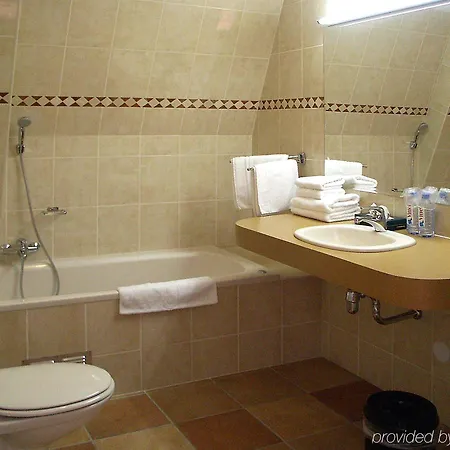 Slothotel Igesz Ξενοδοχείο 4*