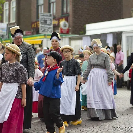 Slothotel Igesz Ξενοδοχείο
