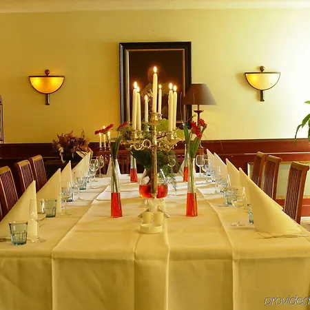 Slothotel Igesz 4* Schagen