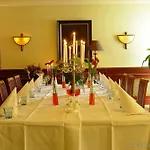 Slothotel Igesz 4* Schagen