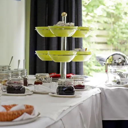 Slothotel Igesz Hotell Schagen
